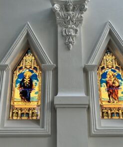 Tranh kính nhà thờ: Đức Mẹ Maria và Thánh Giuse